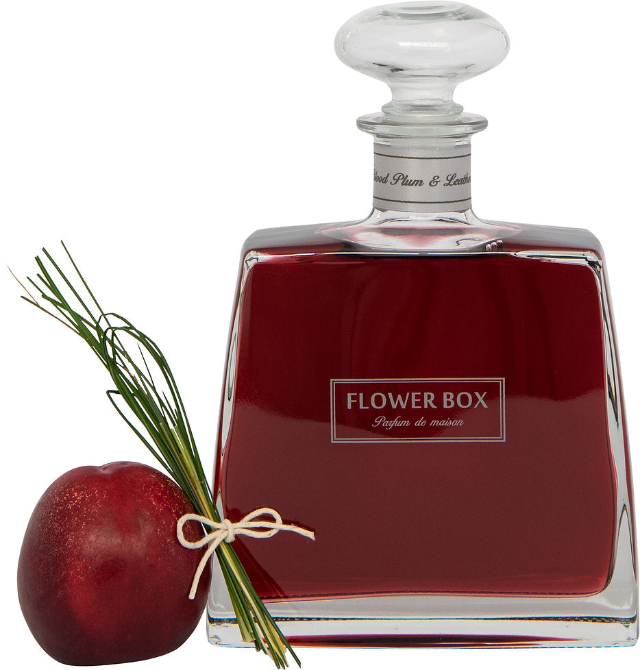 Hallmark Diffuser - Blood Plum & Leather (700mL)