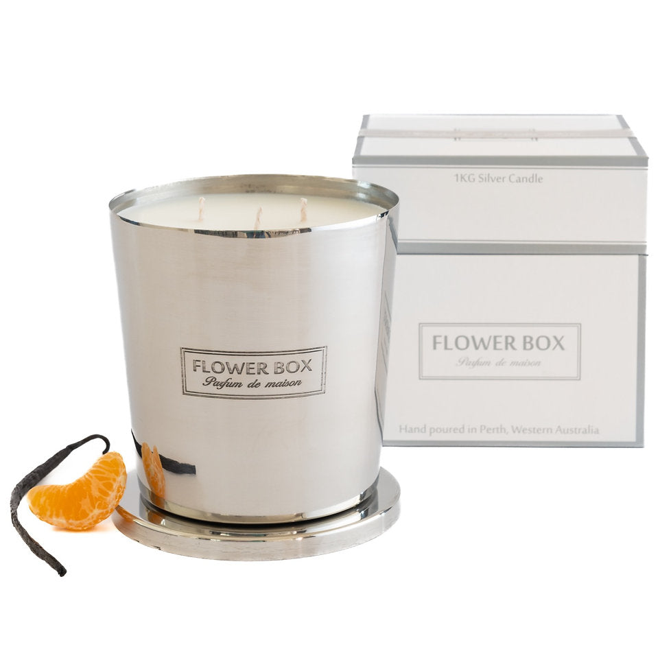 Hallmark Candle - Mandarin & Vanilla Bean (1kg)