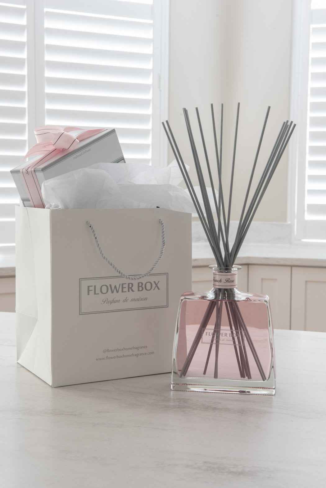 Hallmark Diffuser French Rose - 700mL