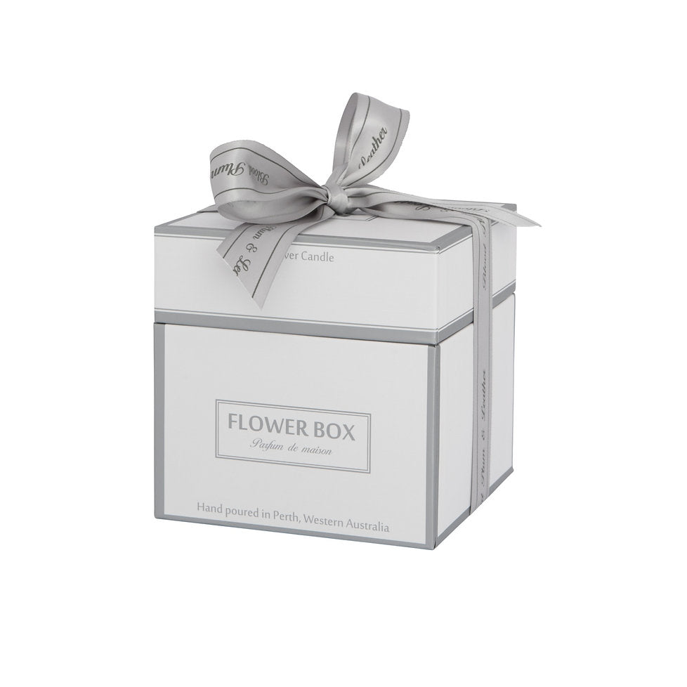 Hallmark Candle - Blood Plum & Leather (1kg)